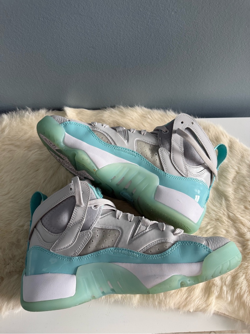 Nike Air Jordan Women’s Jumpman Two Trey Tropical Teal Sneakers
